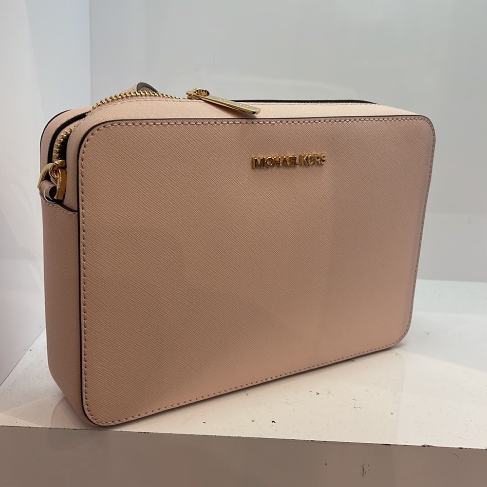 Michael Kors Jet Set Item Large East West Zip Crossbody Leathr Powder Blush/Pink